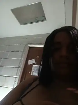 AbellaLizz - Squirt +cucumber+ cum🥒🥗🥙