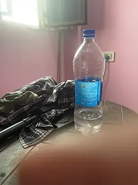 Juicey_bhabhi_pussy - Spit on pussy and boobs check insta boys