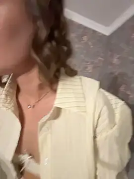 Audrey_stonee - Take off my shirt and play with my nippl