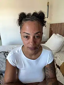 SweetPetiteNoir - Show my Ass 1min 😈