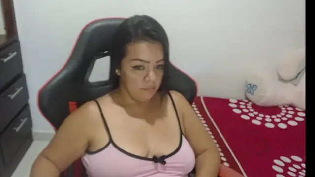 Emily_sexxx - make me wet?? play with me!!!