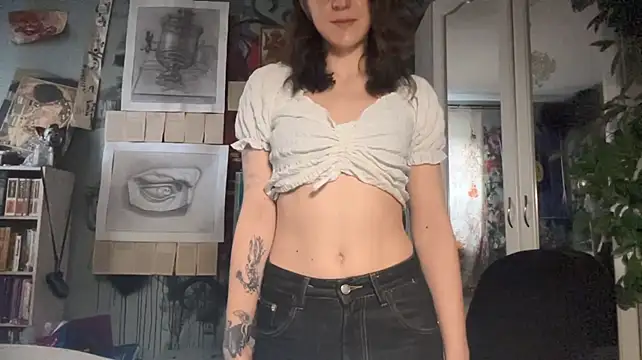 OurAnna - Lower my shorts — Show a basic belly rol