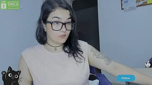 Sofialacolombiana - Fuck my fat pussy guy!