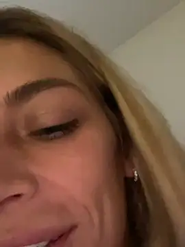 Bellalolahot