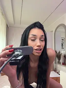 Ilariea_girl - suck dildo deep and play boobs
