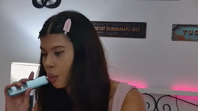 Student_Zebra20 - Last tipper gets 10 mins lush control