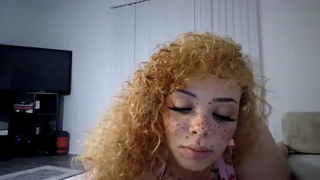 Missamaraa - full nude
