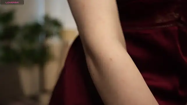 PrincessMononokee - Flash nipples