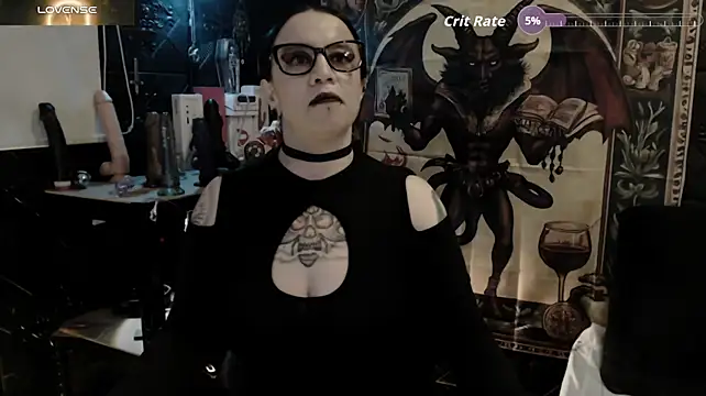 Evil_Queen_666 - 𖤐Put me horny/f fuck me hard/ squirt𖤐