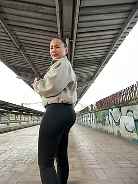 Beautydiamond - Spank naked tits in cafee