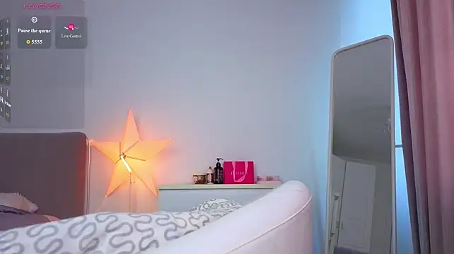 SmolCutie - FIRST SUPER CUM IN A WHILE