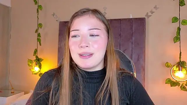 Dahlia_Rousse - Sucking a dildo with lots of saliva💦🍆