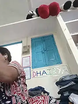 Cute-Janvi20