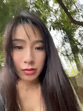 CiCi9 - 🦌园长户外闺蜜舔乳头