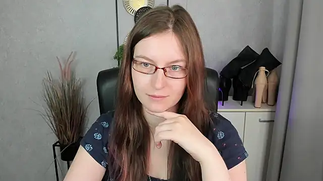 EmmaxDelight - Remove shirt and stay in bra~