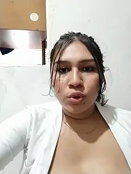 Annyeli - Squirt