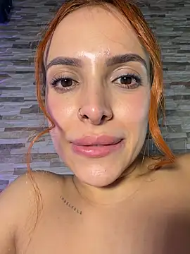 CiaraMorettii - Pussy close up - rub it