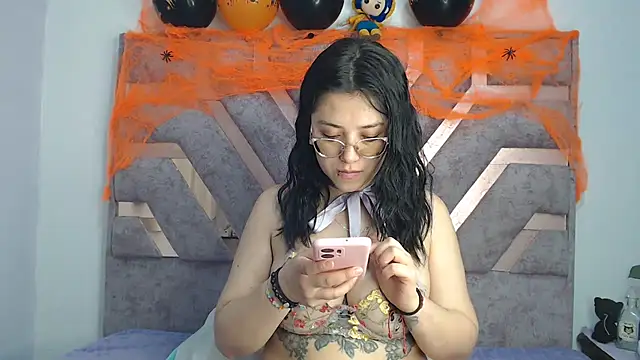 Anny-Fox - SQUIRT+DILDDO+CONTRROL DOMI