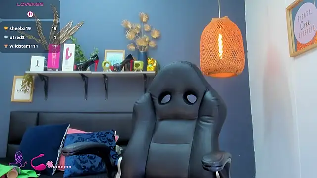 Yessila_parker - Flash tits 🌟