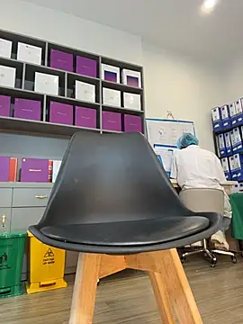Secretly_masturbating - Orgasm at the clinic/クリニックでのオーガズム