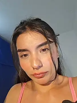 _SaraGrey - Play with dildo+milk 🍒