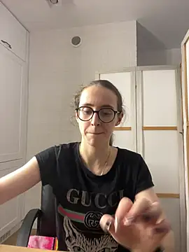 MartiniiSelenna - Show ass