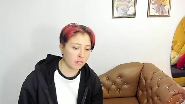 EllenJordan__ - salive in tits shows 💋