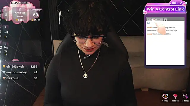 Lili_Gomez_ - SALIVA IN MY BOOBS