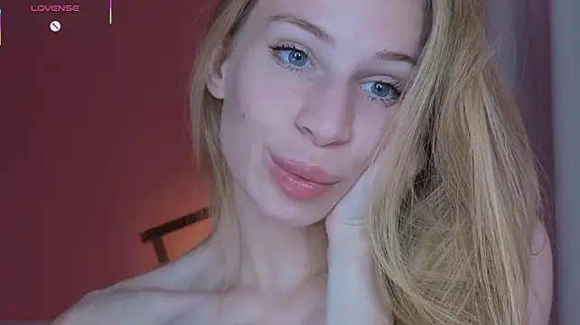 Elis_Fox - TAKE-OFF PANTIES! NOW! 🥰🥰😊💕😎