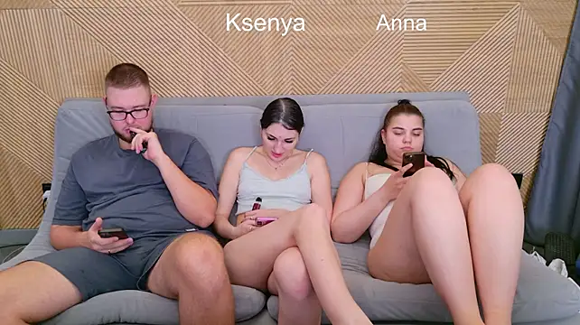 Ksenny - threesome sex + creampie