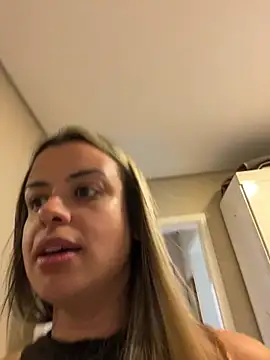 Patyyyy - Siririca com vibrador 🔥🔥