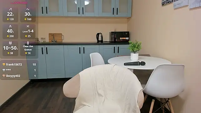 TIFF_THE_MILF - striptease