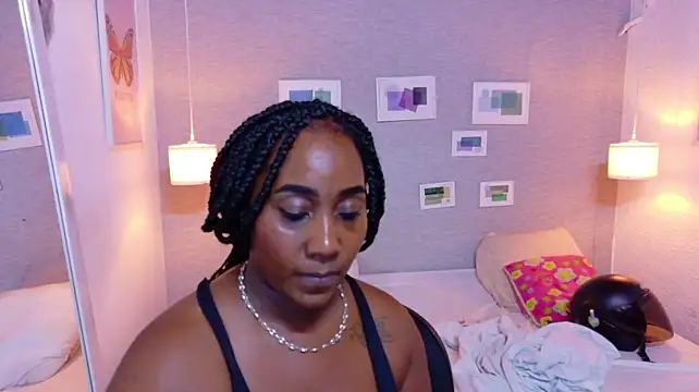 Kiara_evanss - total nude and squirt and dildo