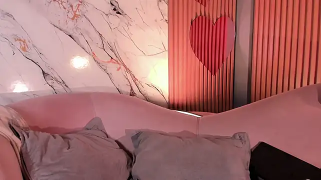 Eva_Macalliter - zoom asshole...