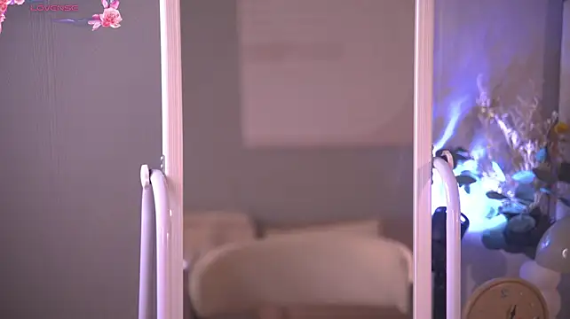 Emmiellee - I wanna taste ur cock with my lips