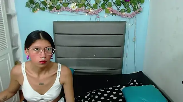 Celi_sweetres - Cum in face