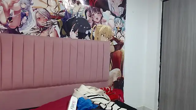 Emma_luxxe - Riding tits