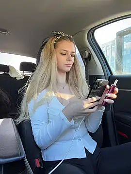 Love_Bri - Drive my pussy fucking good
