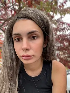 SandraCarter - Show hard nipples in park