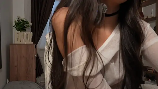 OnieClose - Let me play with my panties