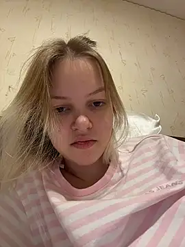AshleyMur - naked show