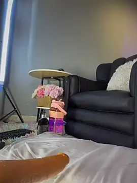 BonnieRitz - Good girl takes daddy from daddy's ass