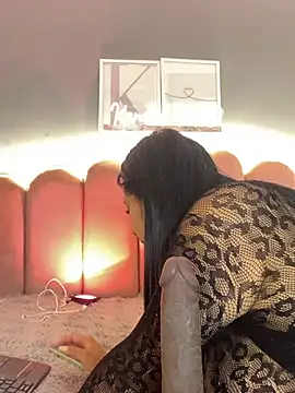 KendalMilleer - suck both your nipples at the same time