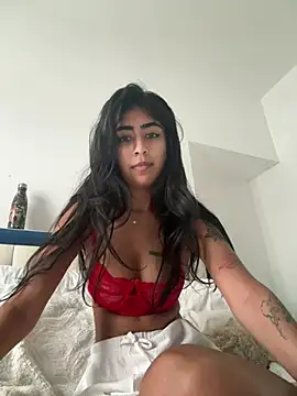 BadGalViVi - Strip