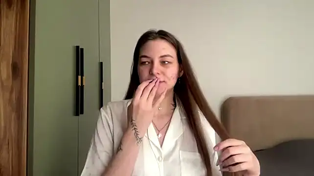 DonnaDunsmoor - massage my breast under top
