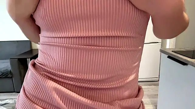 LashawndaSardinas - Change my outfit