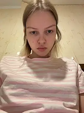 AshleyMur - naked show