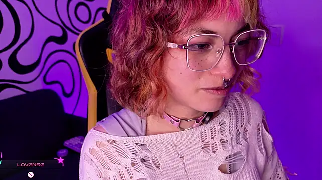 BadEmyXO - Fingering pussy and blowjob 💜