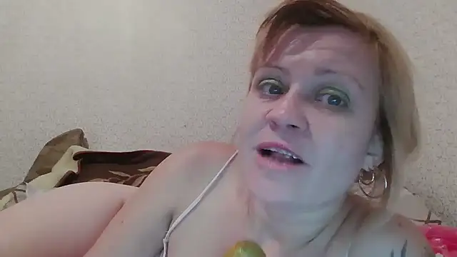 _bellaforever__ - to suck a dildo