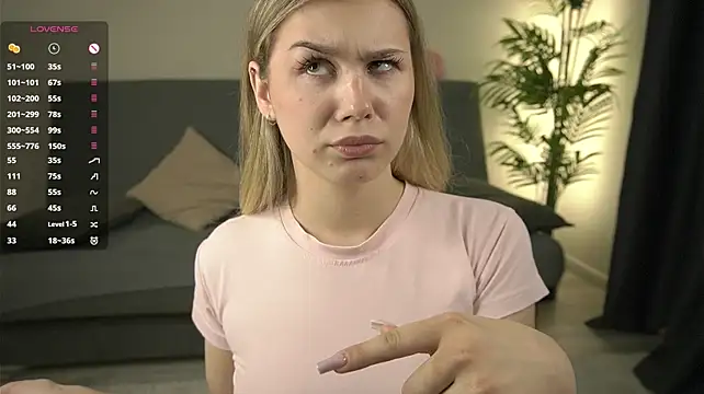 LeaStarlight - Suck my finger with drool
